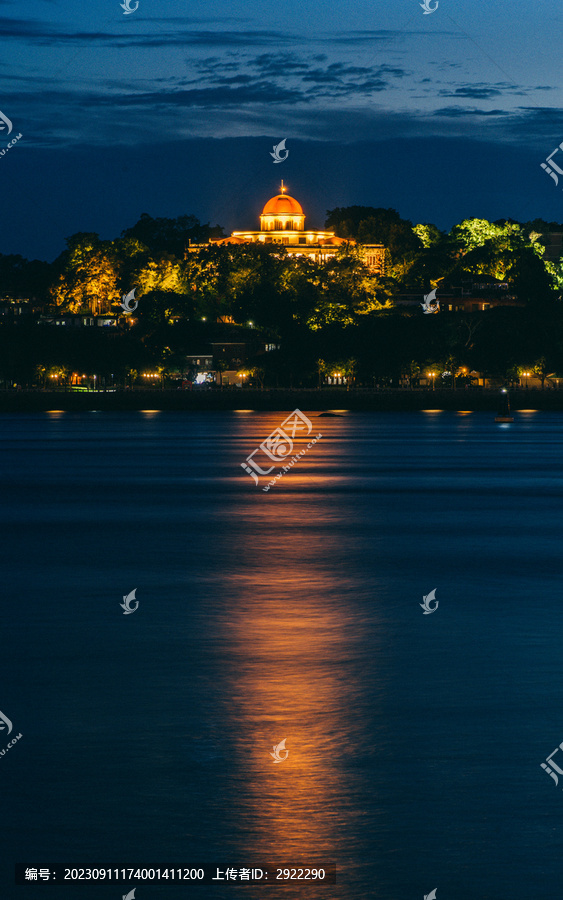 鼓浪屿八卦楼夜景