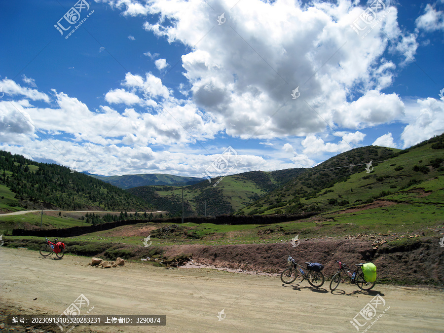 318川藏线风景图