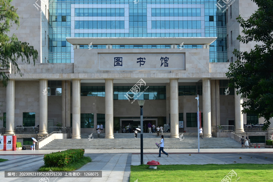 广西大学图书馆