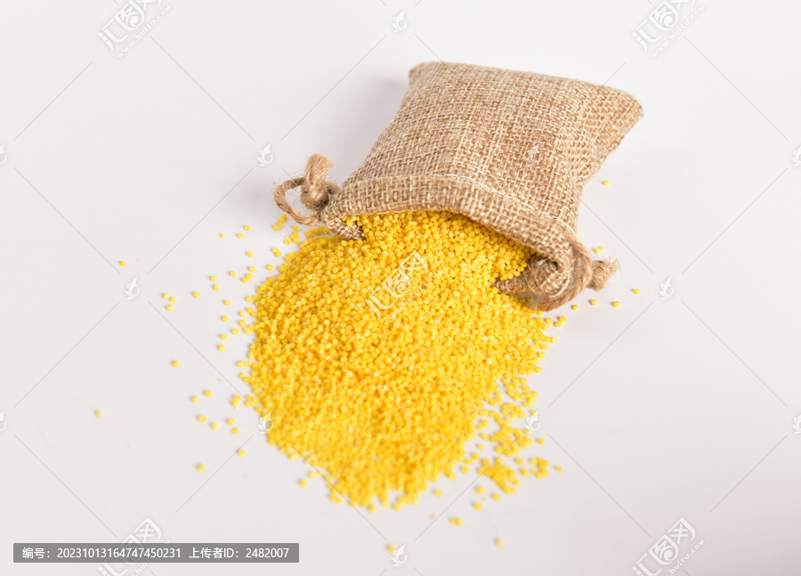 黄色有机小米