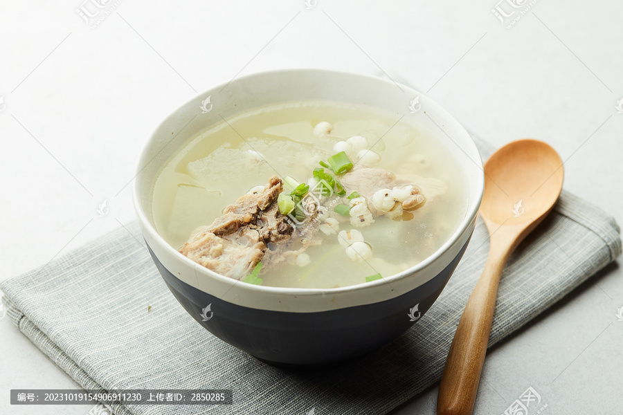 薏米冬瓜猪骨汤