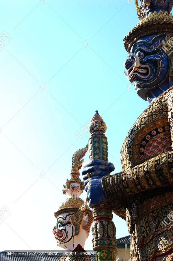 泰国古老巨大的雕像