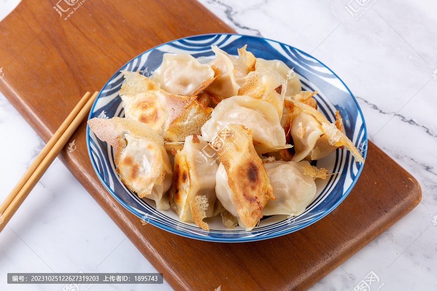 海参虾仁煎饺