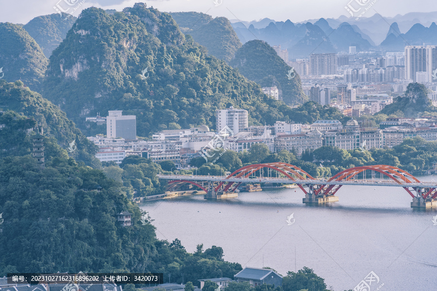 柳州城市山水马鞍山与文惠桥