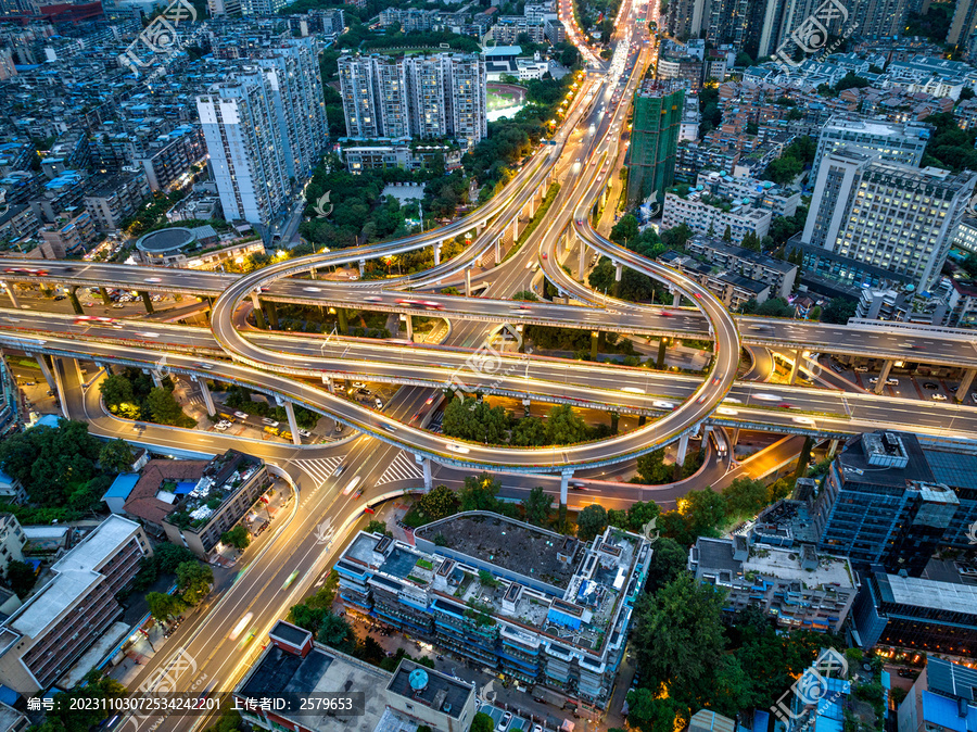 城市交通道路夜景