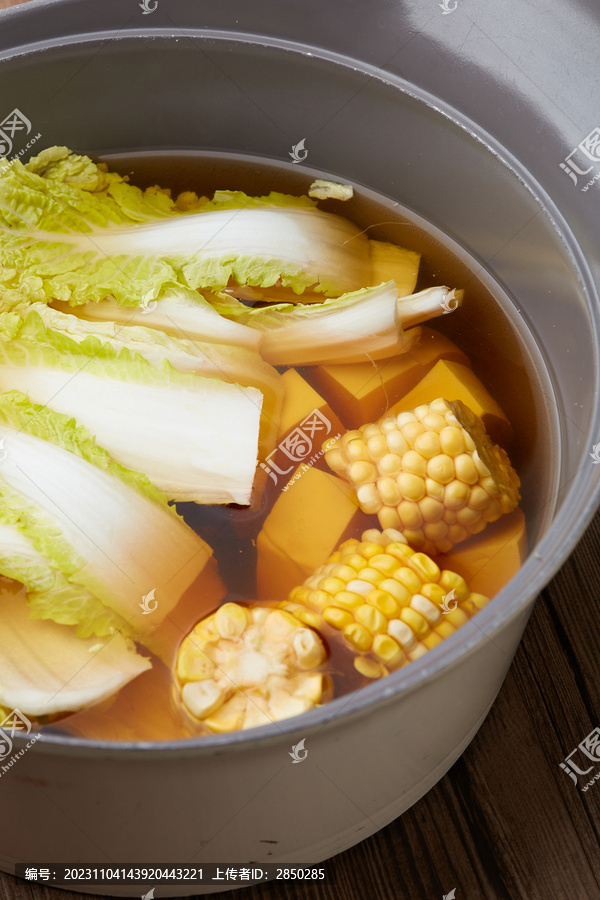 蔬菜杂菌汤锅底