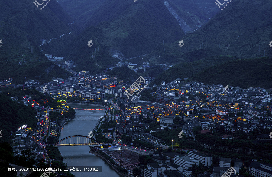 贵州茅台镇赤水河美酒河夜景