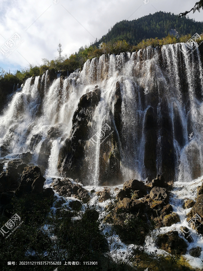 高山瀑布