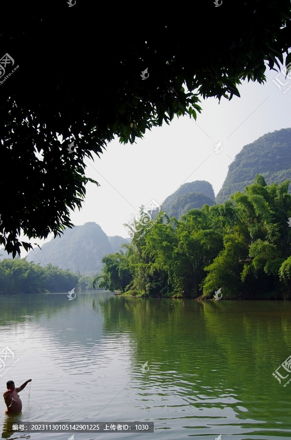 河流唯美风景