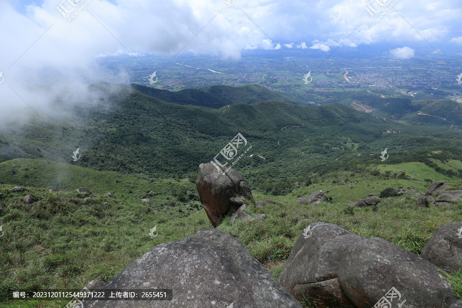 浮山岭山顶风光