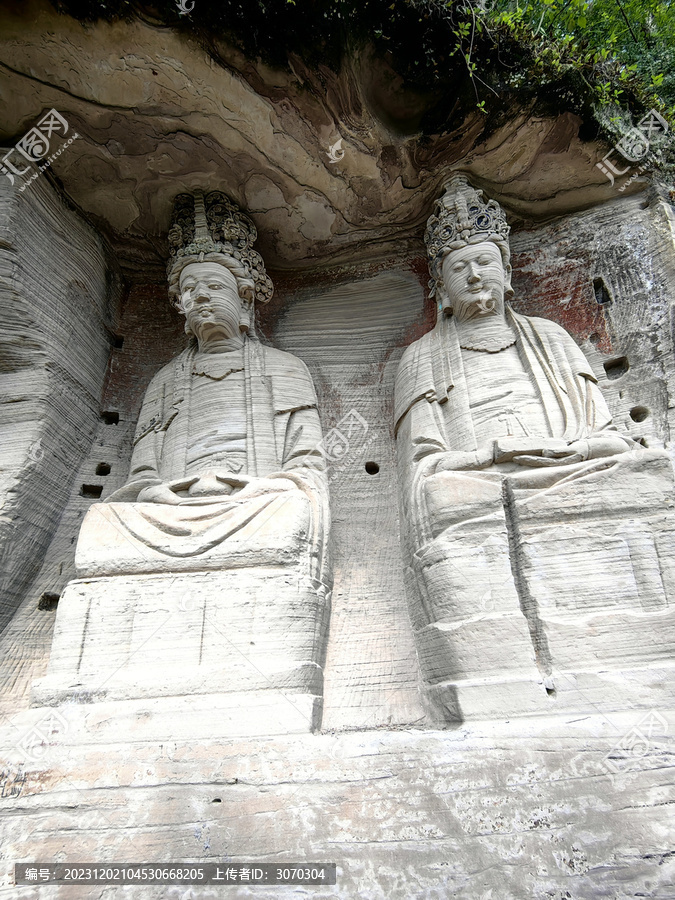 安岳石刻茗山寺风化石刻