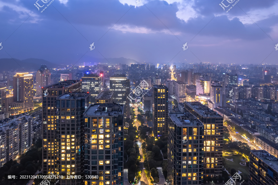 航拍杭州老城夜景