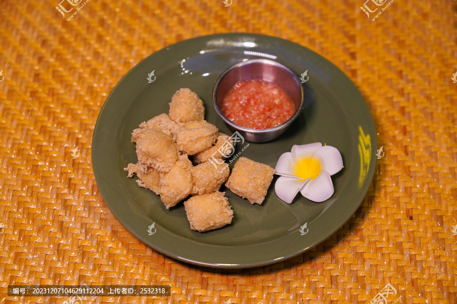 包浆豆腐云南美食小吃