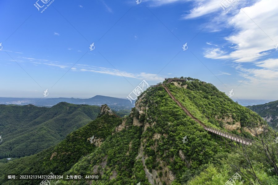 高山丘壑