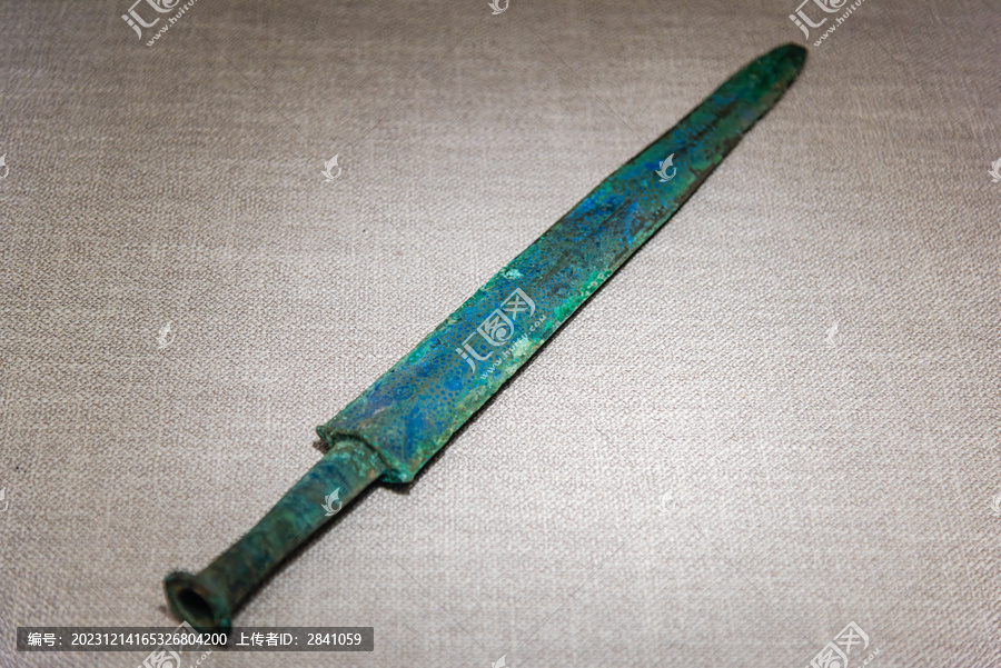 忻州市博物馆的战国柳叶形铜剑