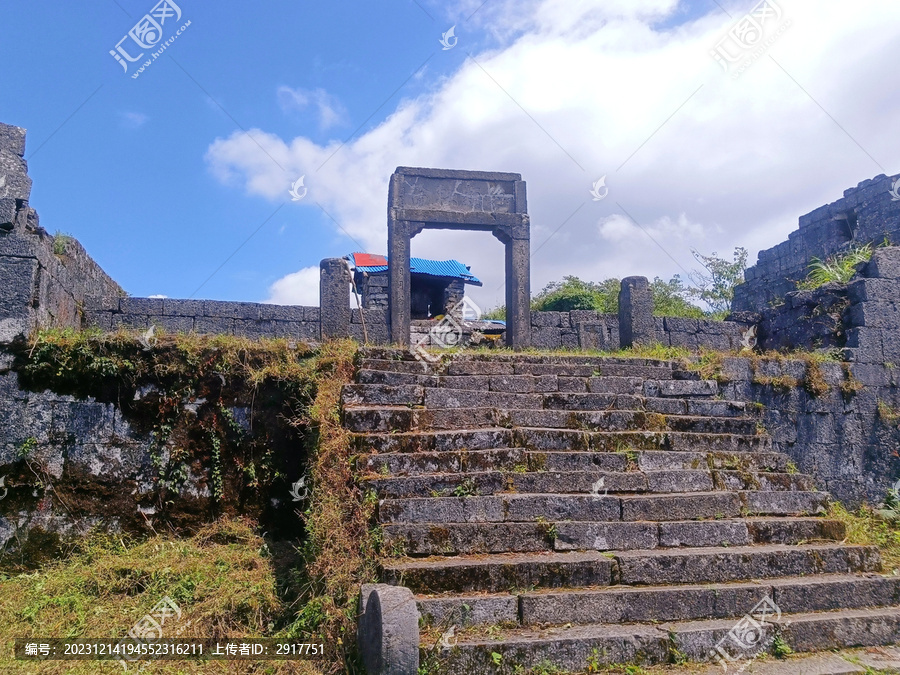 阳宝山莲花寺遗址