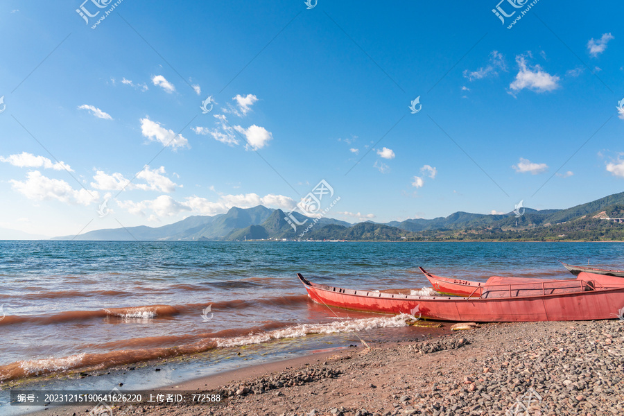 云南抚仙湖红沙滩风景