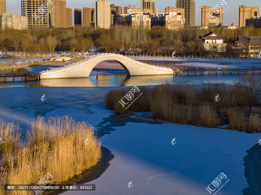 宝湖公园拱桥