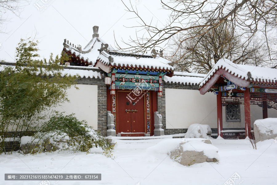 老北京四合院大门