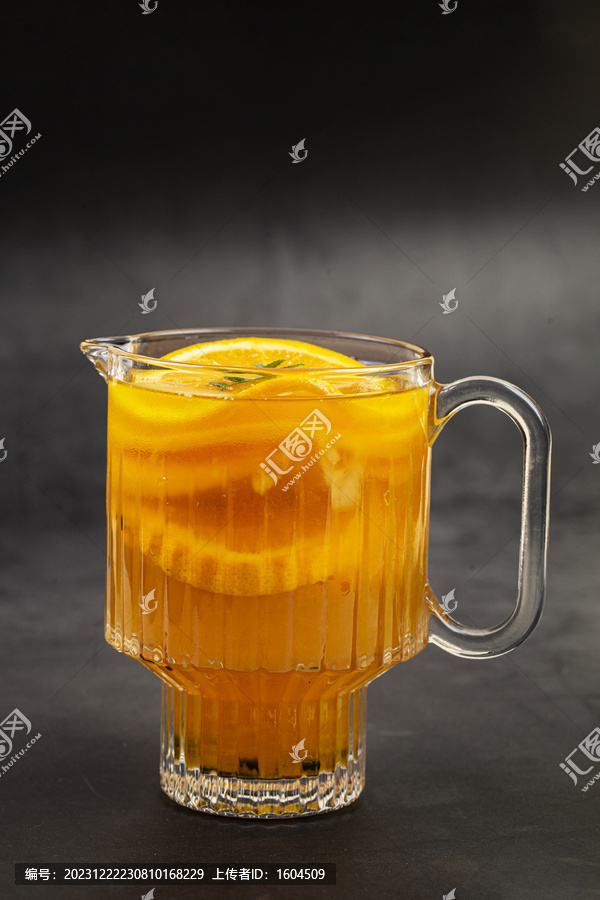 满杯橙子百香果水果茶高清大图