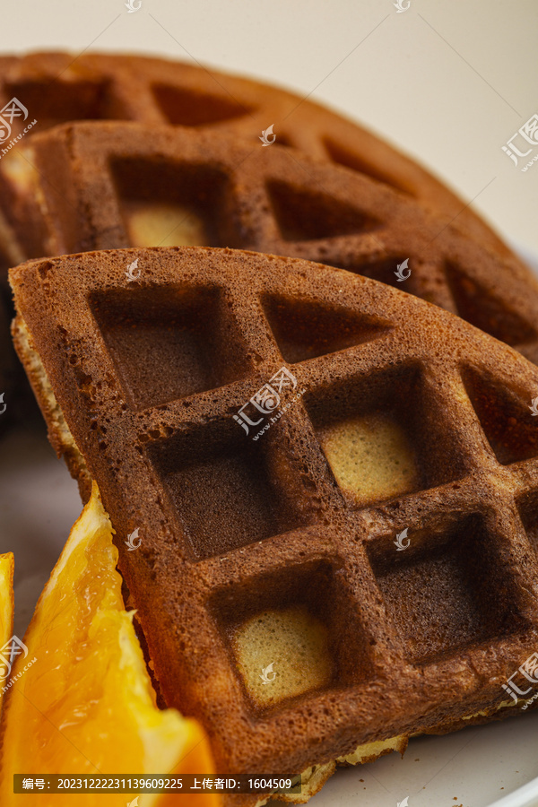 冰淇淋水果华夫饼特写高清图