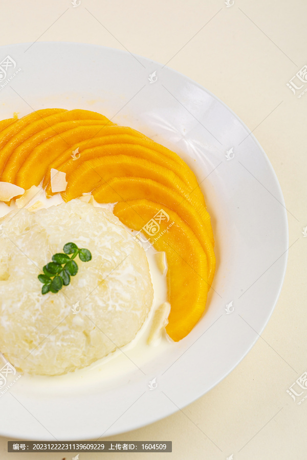 芒果牛奶糯米饭高清图