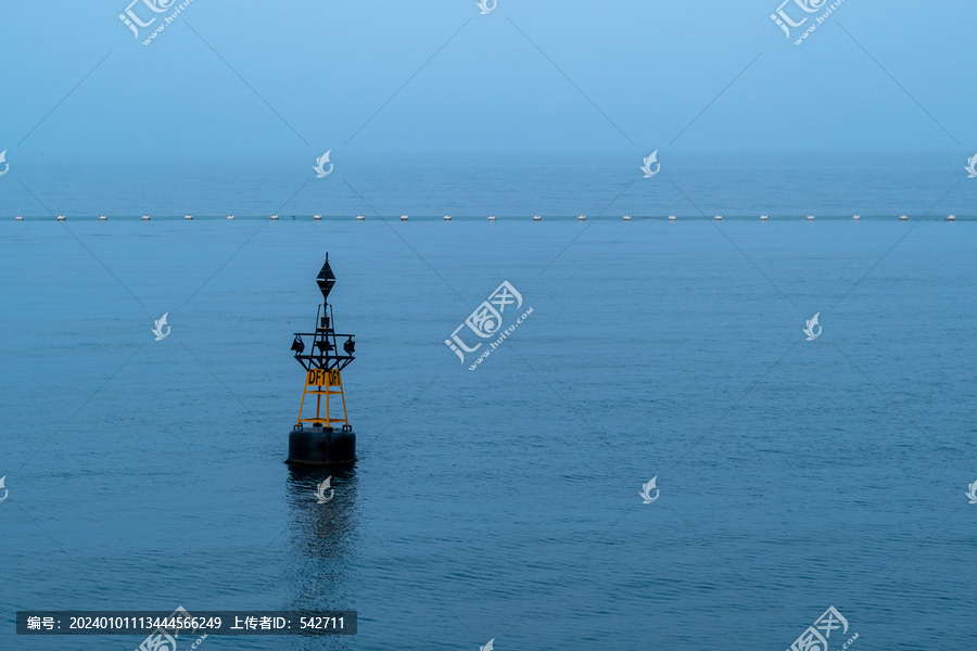 黄海海面浮标