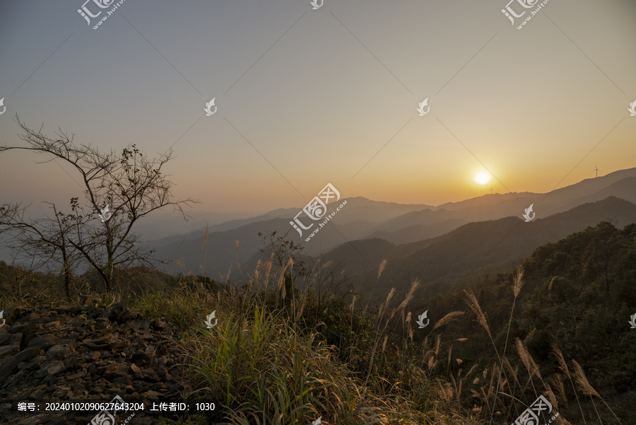 唯美夕阳风景傍晚野外自然风光