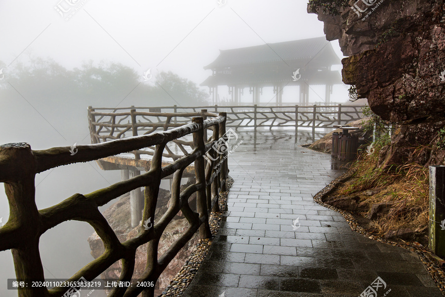 北帝山旅游风景区仙人谷观光栈道