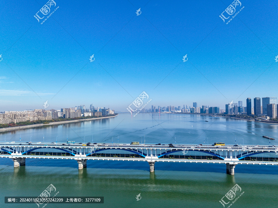 杭州钱塘江上的桥