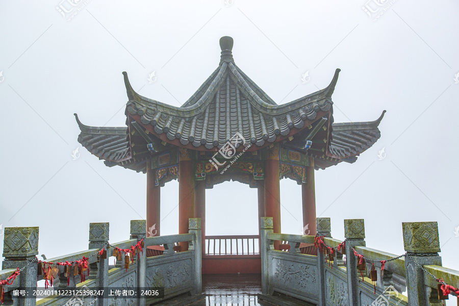 北帝山旅游风景区观景亭