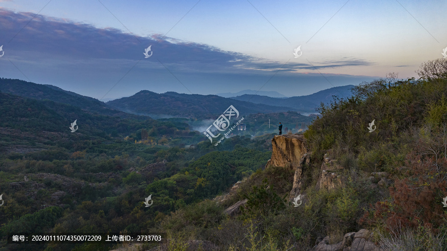 苏州白马涧山区晨雾