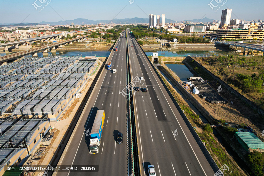 航拍高速公路景观