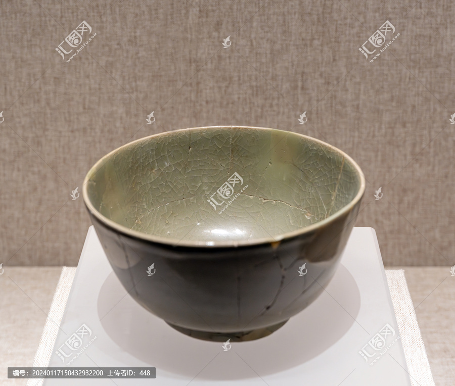 张公巷窑青釉瓷碗