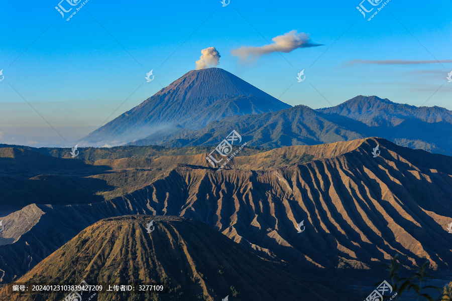 印尼布罗莫火山日出