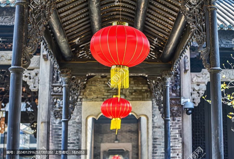 广州陈家祠传统空间灯笼