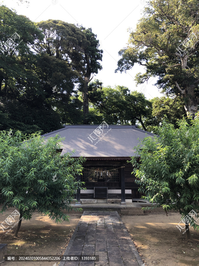 日本茨城县龙崎市村社八坂神社