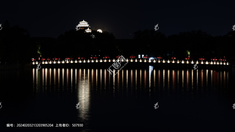 北京北海公园中秋月色