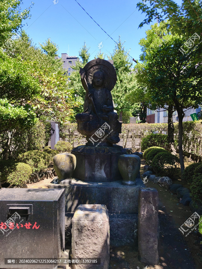 日本东京浅草寺佛造像