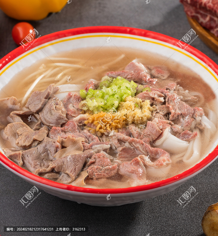 牛肉汤粿条