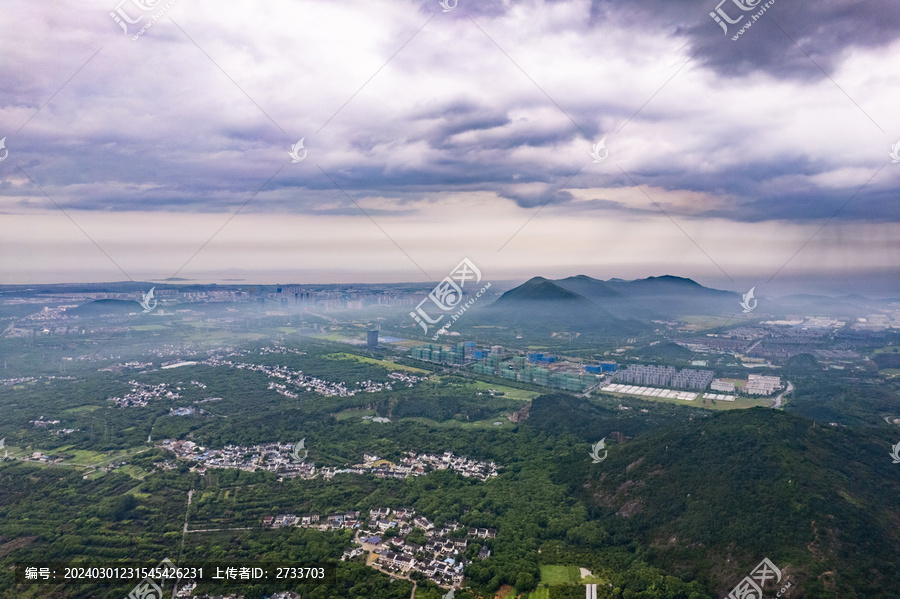 航拍雨雾苏州水墨山水