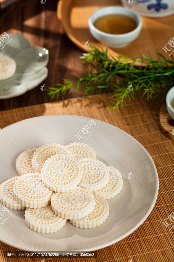 薏米糕健康早餐代餐零食蒸薏米饼