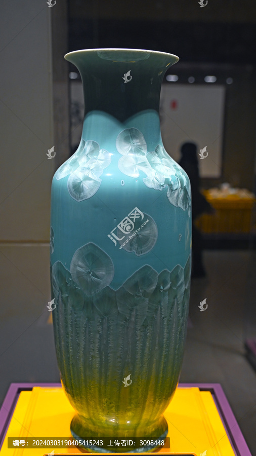 结晶釉瓶