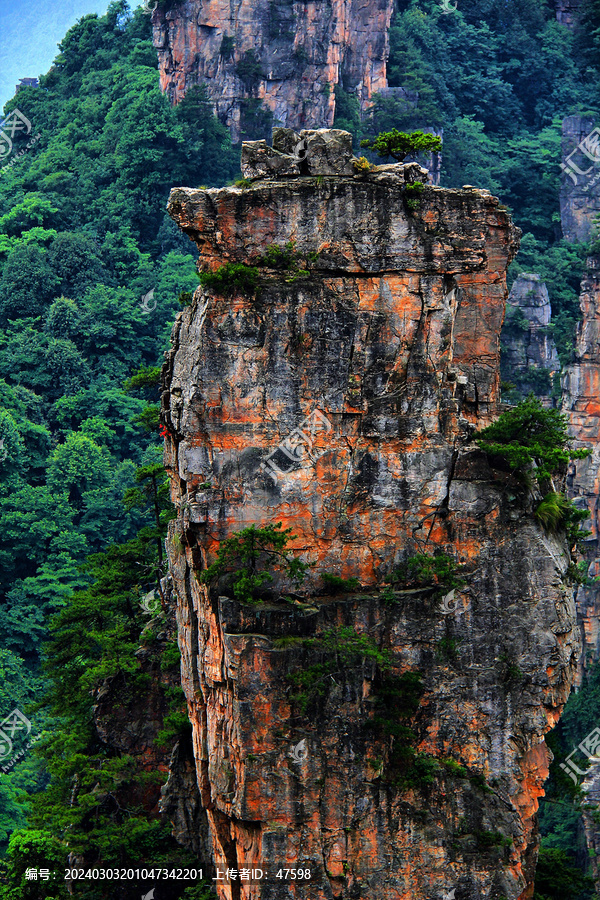 张家界武陵源大山峭壁