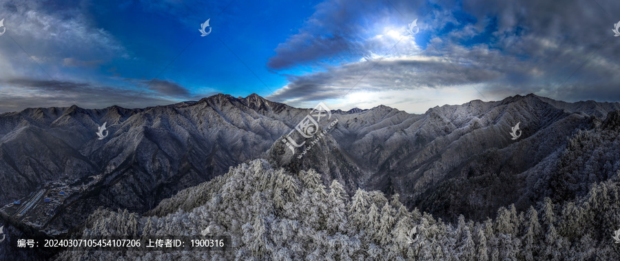 秦岭雪景