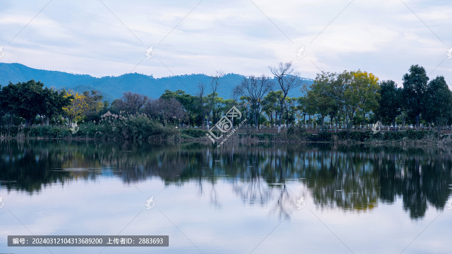 石屏异龙湖风光