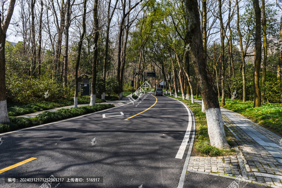 三台山路