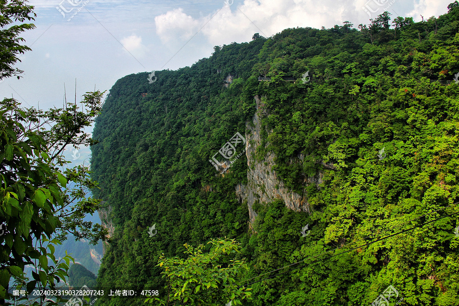 张家界天门山栈道