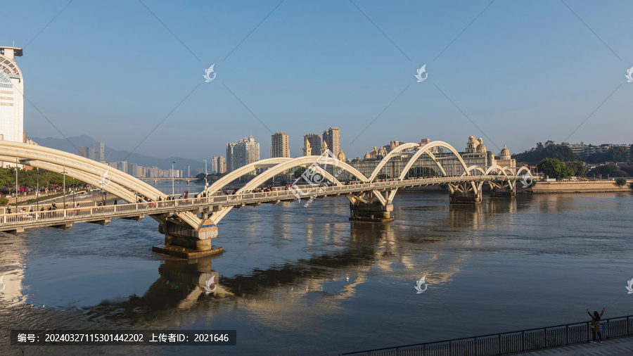 福州蓝天闽江解放大桥都市风景