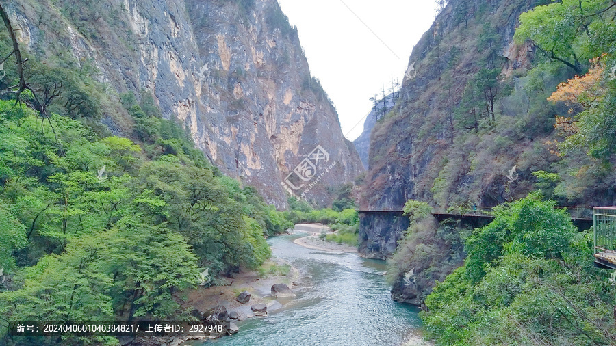 山清水秀